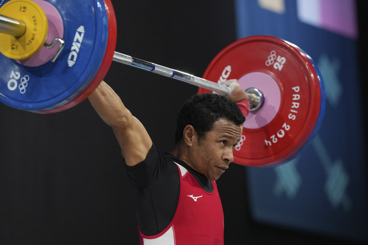 九游地址-球员们在比赛中呈现出了超凡的技艺和毅力