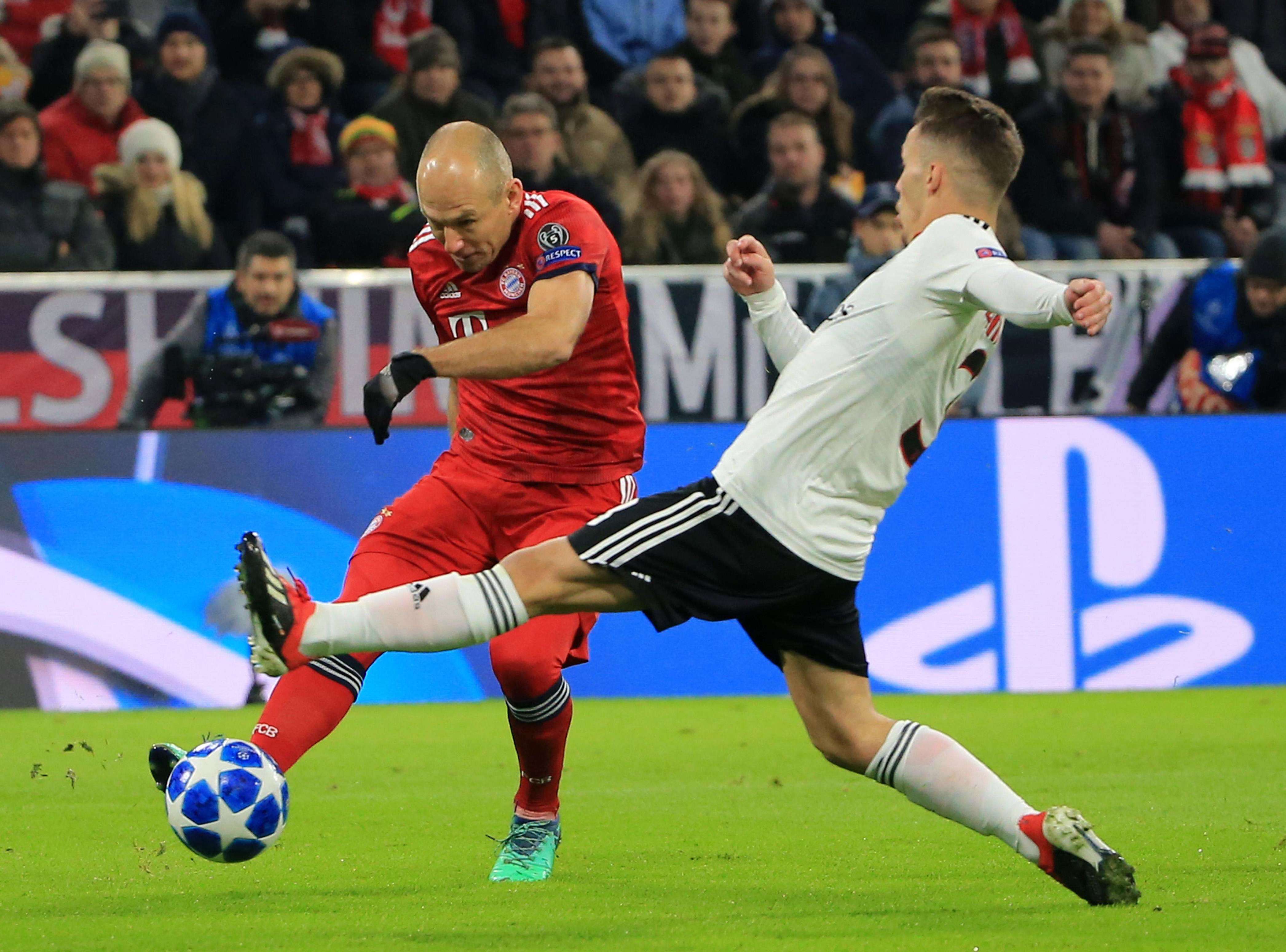 包含帕尔马队员磨合默契,进攻凶猛的词条 包含帕尔马队员磨合默契,进攻凶猛的词条